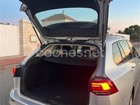 Usado VW Golf VIII 115 CV (84 kW) 2021 Gris / plata Familiar