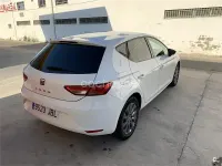 Usado Seat Leon I-Tech 105 CV (77 kW) 2014 Blanco Berlina