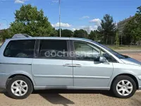 Usado Peugeot 807 109 CV (80 kW) 2007 Azul Monovolumen