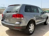 Usado VW Touareg R 174 CV (127 kW) 2007 Gris / plata SUV