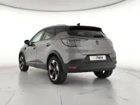 Usado Renault Captur Techno 100 CV (73 kW) 2025 Gris SUV
