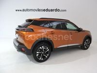 Usado Peugeot 2008 Allure 130 CV (95 kW) 2021 Naranja SUV