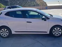 Usado Renault Clio Business 72 CV (52 kW) 2020 Blanco