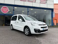 Usado Citroën Berlingo Feel 100 CV (73 kW) 2016 Blanco Monovolumen