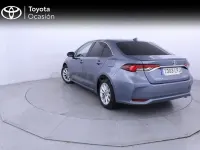 Usado Toyota Corolla Active 122 CV (89 kW) 2021 Gris / plata Berlina