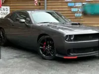 Usado Dodge Challenger 375 CV (275 kW) 2021 Gris Coupe
