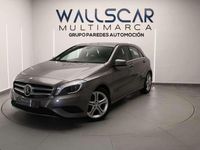 Usado Mercedes A180 Urban 109 CV (80 kW) 2015 Negro Utilitario
