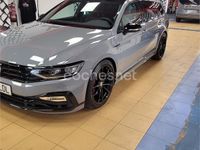 Usado VW Passat R-line 272 CV (200 kW) 2019 Gris / plata Familiar