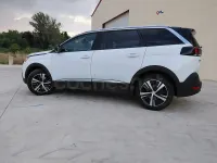 Usado Peugeot 5008 Allure 130 CV (95 kW) 2020 Blanco SUV