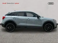 Usado Audi Q2 S-Line 116 CV (85 kW) 2025 Gris / plata SUV