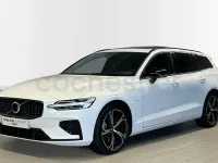 Usado Volvo V60 Ultra 350 CV (257 kW) 2024 Blanco Familiar