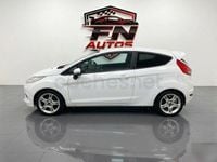 Usado Ford Fiesta Sport 95 CV (69 kW) 2011 Blanco Utilitario