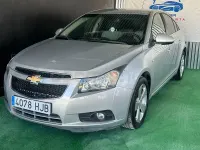 Usado Chevrolet Cruze LT 163 CV (119 kW) 2012 Gris / plata Berlina