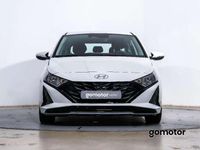 Usado Hyundai i20 101 CV (74 kW) 2024 Blanco Utilitario