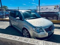 Usado VW Touran Advance 105 CV (77 kW) 2009 Gris / plata Monovolumen