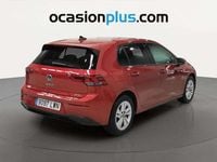 Usado VW Golf VIII Life 110 CV (80 kW) 2022 Rojo Utilitario