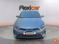 Usado Kia Ceed 136 CV (100 kW) 2023 Gris Utilitario