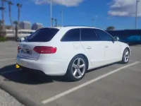 Usado Audi A4 Premium 140 CV (102 kW) 2010 Blanco Familiar