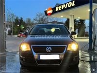 Begagnad VW Passat Advance 140 HK (102 kW) 2005 Svart Sedan