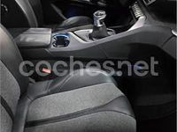 Usado Peugeot 3008 GT-line 130 CV (95 kW) 2016 Blanco SUV