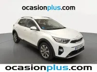 Usado Kia Stonic 101 CV (74 kW) 2025 Blanco SUV