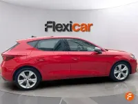 Usado Seat Leon FR 150 CV (110 kW) 2022 Rojo