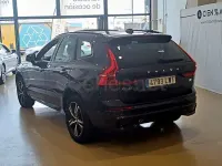 Usado Volvo XC60 R-Design 350 CV (257 kW) 2022 Gris / plata SUV