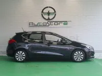 Usado Kia Ceed 100 CV (73 kW) 2016 Negro Utilitario