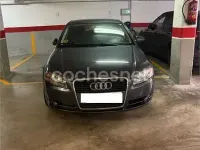 Begagnad Audi A4 140 HK (102 kW) 2006 Grå Sedan