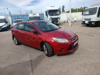 Usado Ford Focus 115 CV (84 kW) 2014 Rojo Berlina