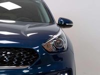 Usado Kia Niro 141 HP (103 kW) 2020 Azul SUV
