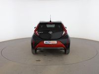 Usado Toyota Aygo X Play 72 CV (52 kW) 2023 Rojo SUV
