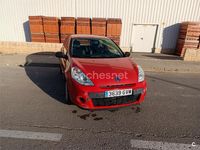 Usado Renault Clio II Exception 75 CV (55 kW) 2010 Rojo Berlina
