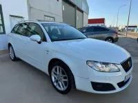 Usado Seat Exeo Sport 143 CV (105 kW) 2009 Blanco Familiar
