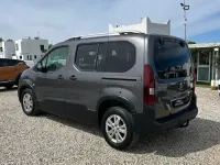 Usado Peugeot Rifter Active 131 CV (96 kW) 2019 Gris Monovolumen