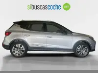 Usado Seat Arona FR 116 CV (85 kW) 2024 Gris/plata SUV