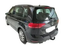 Usado VW Touran Advance 150 CV (110 kW) 2017 Negro Monovolumen