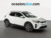 Usado Kia Stonic 101 CV (74 kW) 2019 Blanco SUV