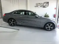 Usado Mercedes C200 160 CV (117 kW) 2019 Gris / plata Berlina