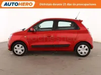 Usado Renault Twingo Intens 70 CV (51 kW) 2016 Rojo Utilitario