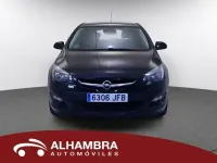 Usado Opel Astra Selective 116 CV (85 kW) 2015 Negro Utilitario