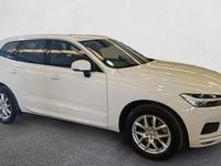 Käytetty Volvo XC60 Momentum 197 HP (144 kW) 2021 Katumaasturi