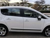 Usado Peugeot 3008 Premium 112 CV (82 kW) 2011 Blanco Monovolumen