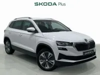 Usado Skoda Karoq Ambition 150 CV (110 kW) 2022 Blanco SUV