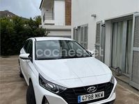 Usado Hyundai i20 84 CV (61 kW) 2023 Blanco Berlina