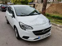 Usado Opel Corsa Expression 90 CV (66 kW) 2018 Blanco Utilitario
