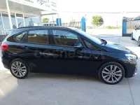 Usado BMW 218 Comfort Edition 140 CV (102 kW) 2018 Negro Familiar