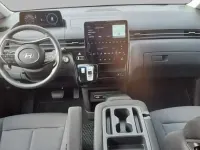 Usado Hyundai Staria 226 CV (166 kW) 2025 Blanco Monovolumen