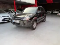 Usado Hyundai Tucson Style 112 CV (82 kW) 2005 Negro SUV