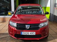 Usado Dacia Sandero Ambiance 75 HP (55 kW) 2014 Vermelho